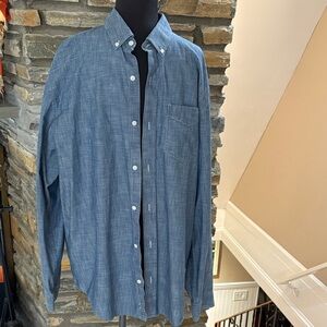 L.L. Bean Casual Blue Button-Down Shirt L 100% cotton